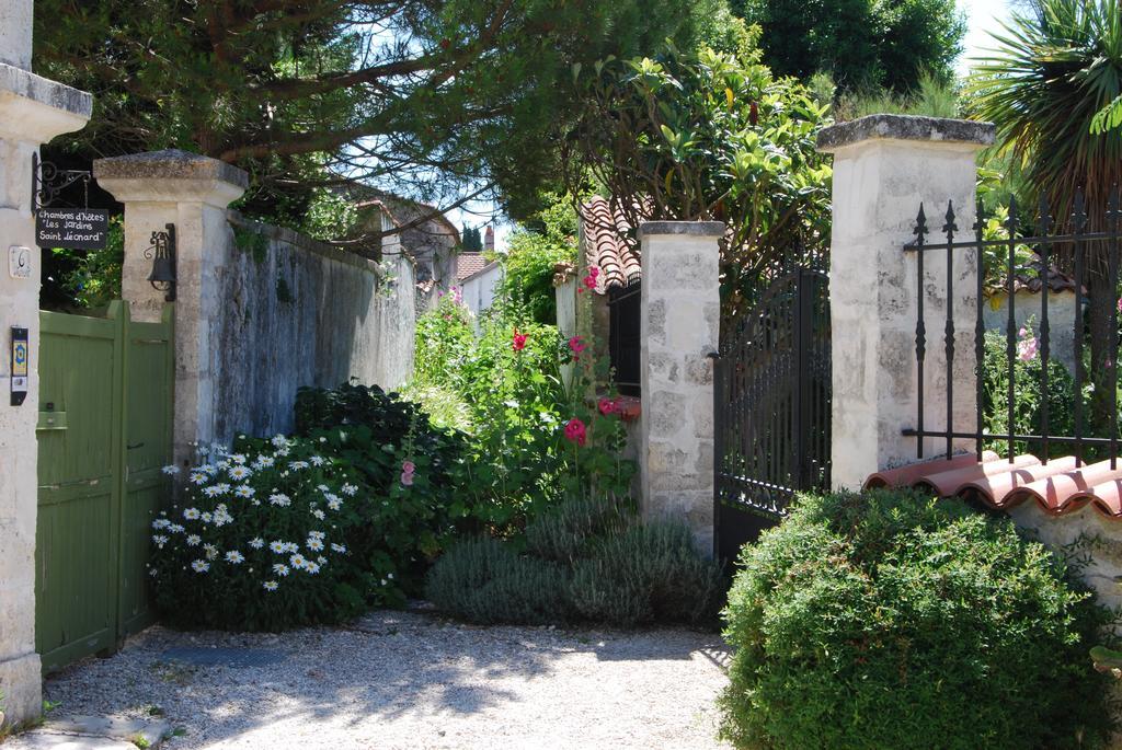 Les Jardins Saint Leonard Hotel Thairé Esterno foto